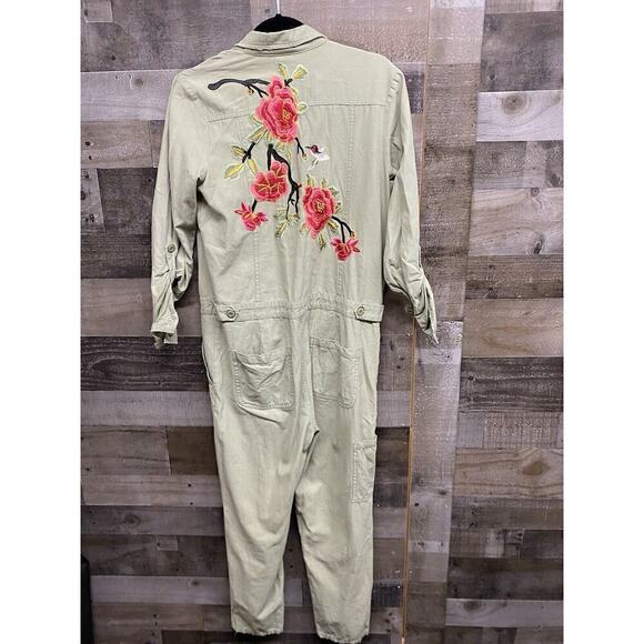 Signature 8 Women's Olive Embroidered Flower Jumpsuit SZ Medium Rare - Picture 2 of 8